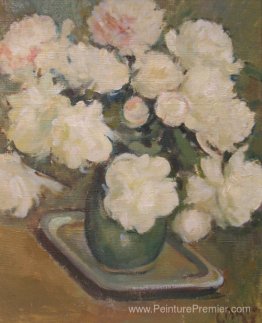 Pivoines blanches en vase vert