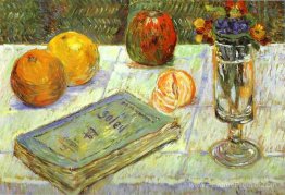 Nature morte avec un livre