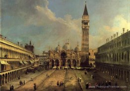 Piazza San Marco regardant vers l'est le long de la ligne centra