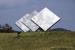 Trois carrés diagonaux verticaux