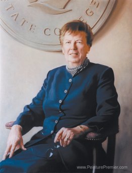 Dr Nancy Harrington