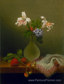 Un vase de lys de maïs et d'héliotrope