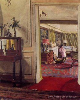 Intérieur avec une femme en rose