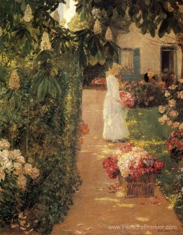 Rassembler des fleurs dans un jardin français