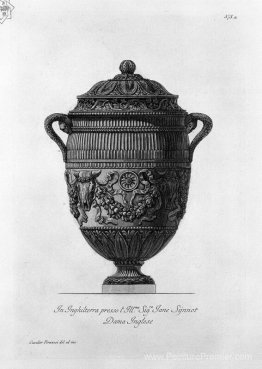 Vase antique de marbre décoré de crânes et de guirlandes