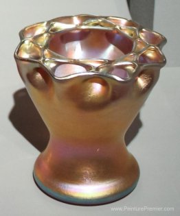 Vase de tulipe avec bouche divisée