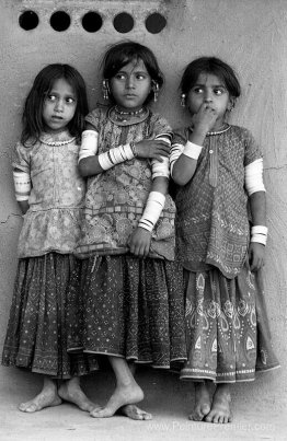 Trois filles Harijan, Kutch, Gujarat